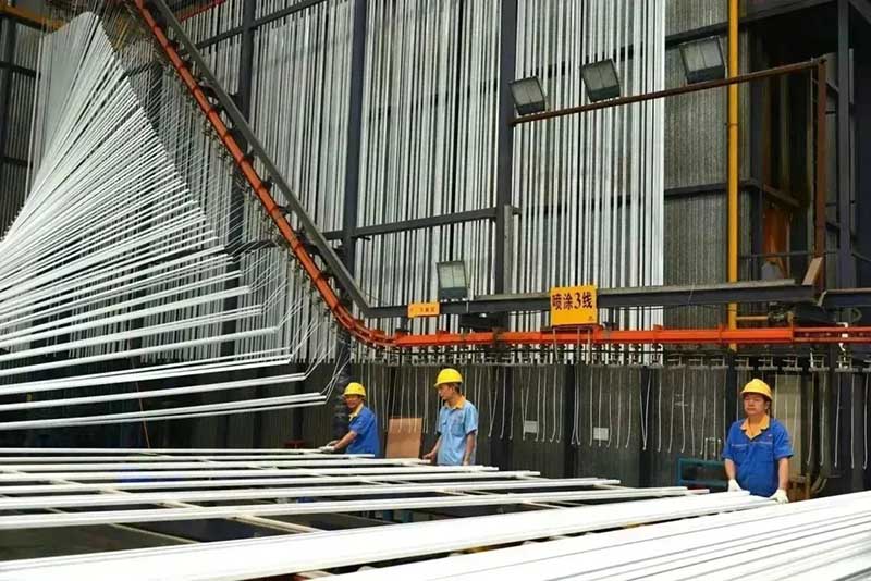 福鹿会F6集团受邀央视对话“名嘴”水均益!11月26日晚18：15，锁定CCTV—发现之旅频路《聚焦前锋榜栏目》