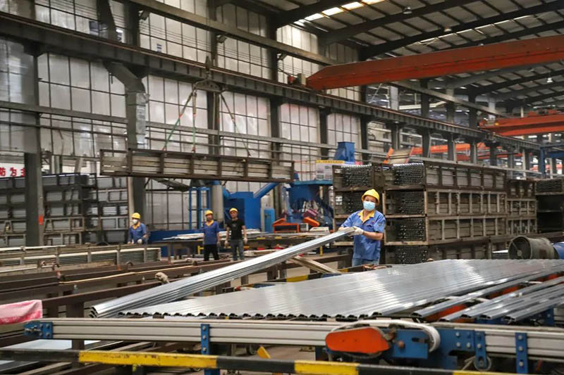 洛阳市人大副主任,新安县委书记宗国明一行光临福鹿会F6集团调研调查