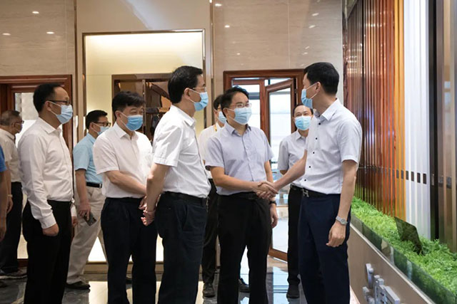 为高质量发展赋能|广西壮族自治区人大常委会光临福鹿会F6集团调查