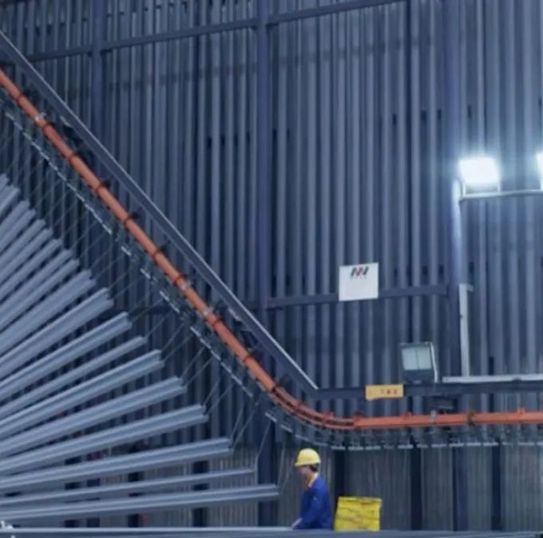 经过一代人实事求是的发展，在新一代“铝”行人的索求下，佛山铝型材将走向何方?