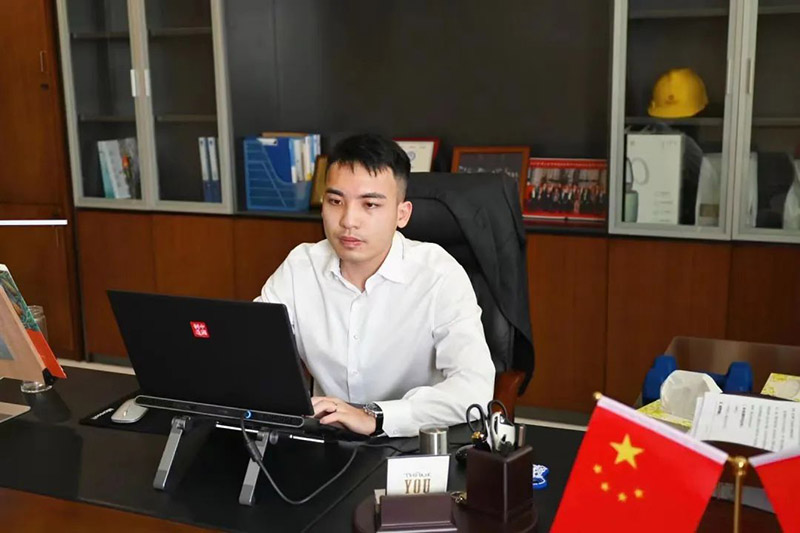 (福鹿会F6集团总经理潘树华)