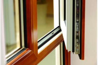 强烈的市场竞争环境下 铝合金门窗企业若何向前发展？