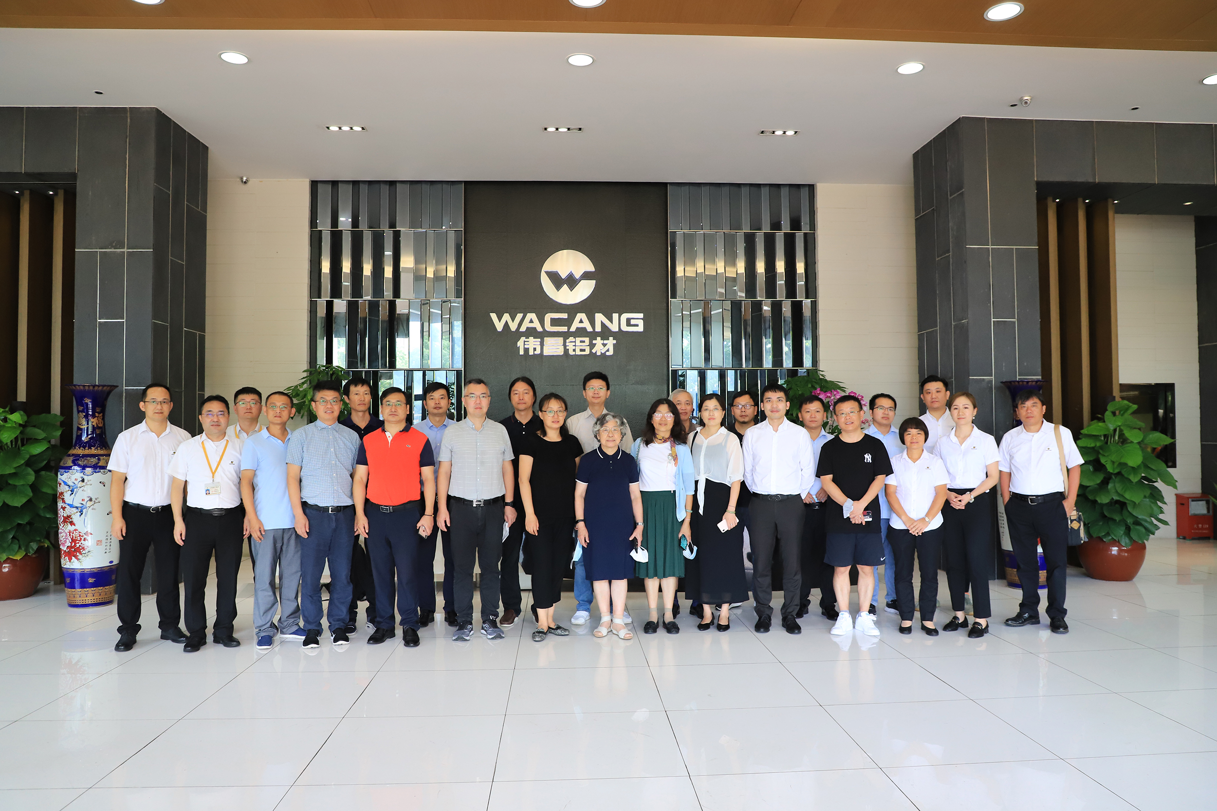 伟昌铝材携手上海市构筑学会，索求国际设计降之铝，共筑城市新标杆